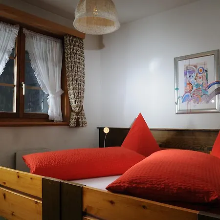 Lägenhet Kruezli Apartements Sedrun
